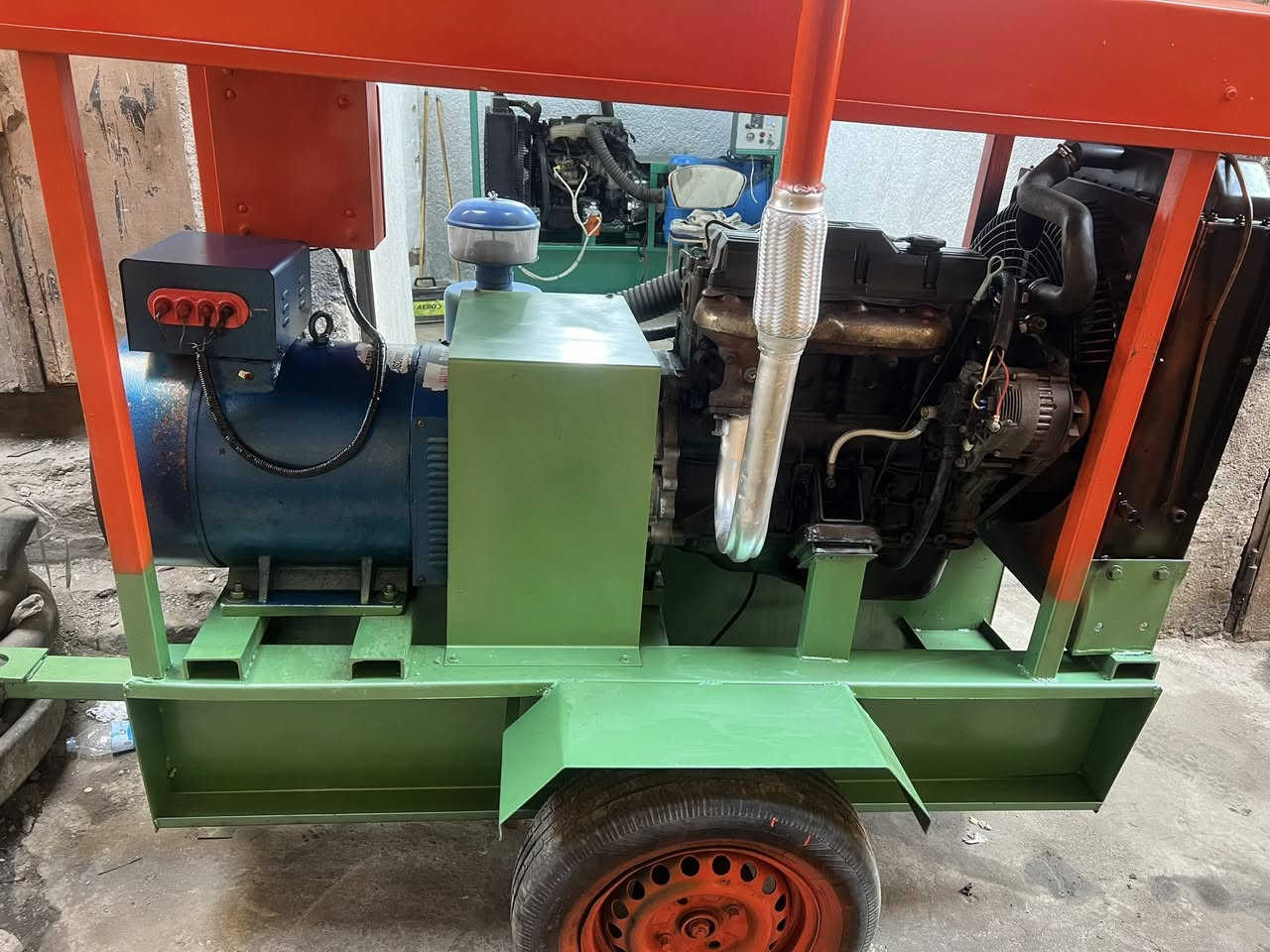 مولد كيا بنكو ٢٧٠٠ راس توليد ٣٠ كيفي ثري فيس نحاس ضمان لمده خمسه ايام الاتصال ***********
