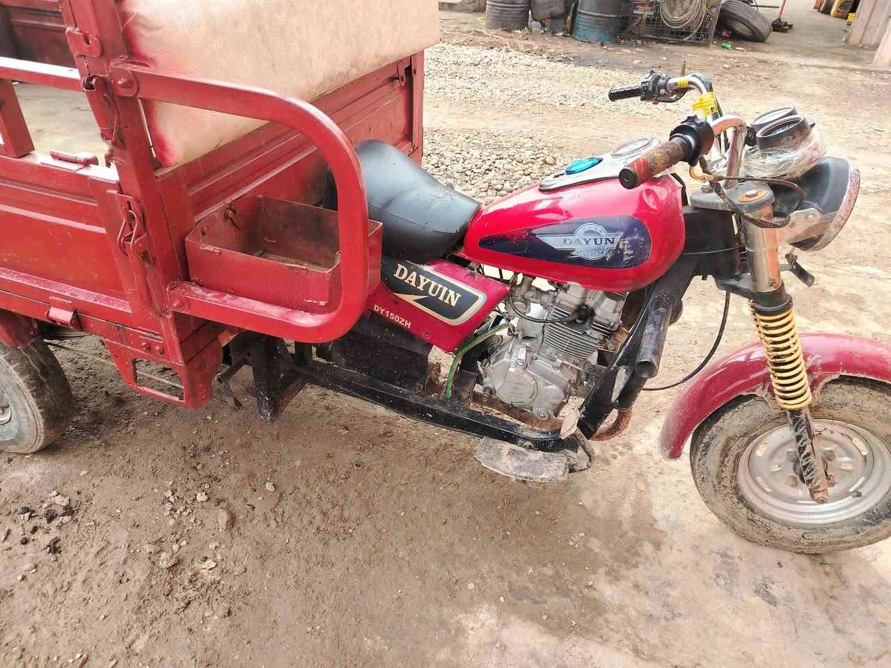 ستوته للبيع موديل 17 أوراق جاهزه محرك 21 كهربائيات تايرات سلف كله كامله السعر 950  واسط العزيزيه
***********
***********
