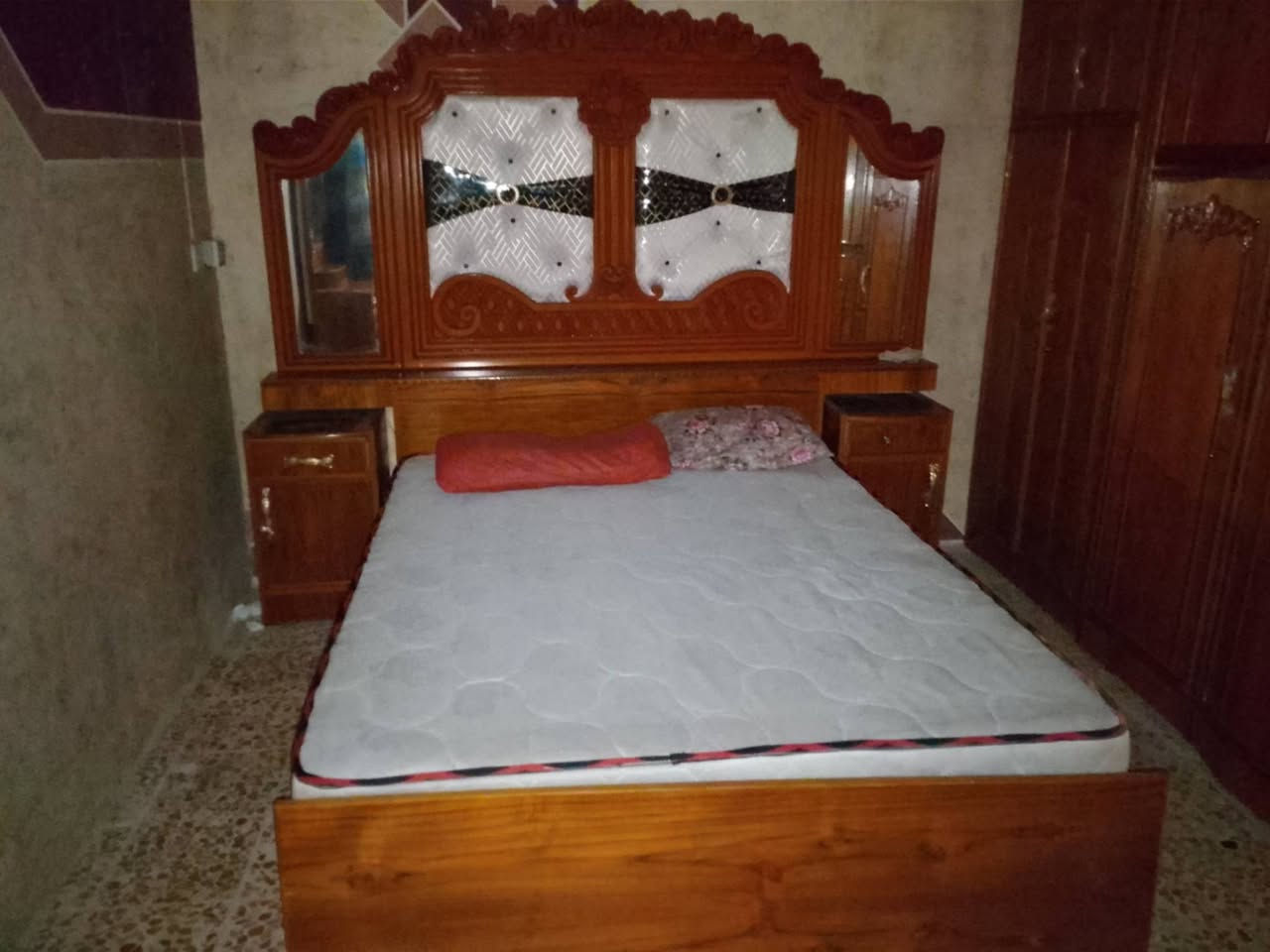 مكان بغداد حي طارق 650وبي مجال


**إذا كنت صاحب هذا الإعلان وتريد حذفه لأي سبب، رجاءا أرسل رسالة إلى الدعم الفني**