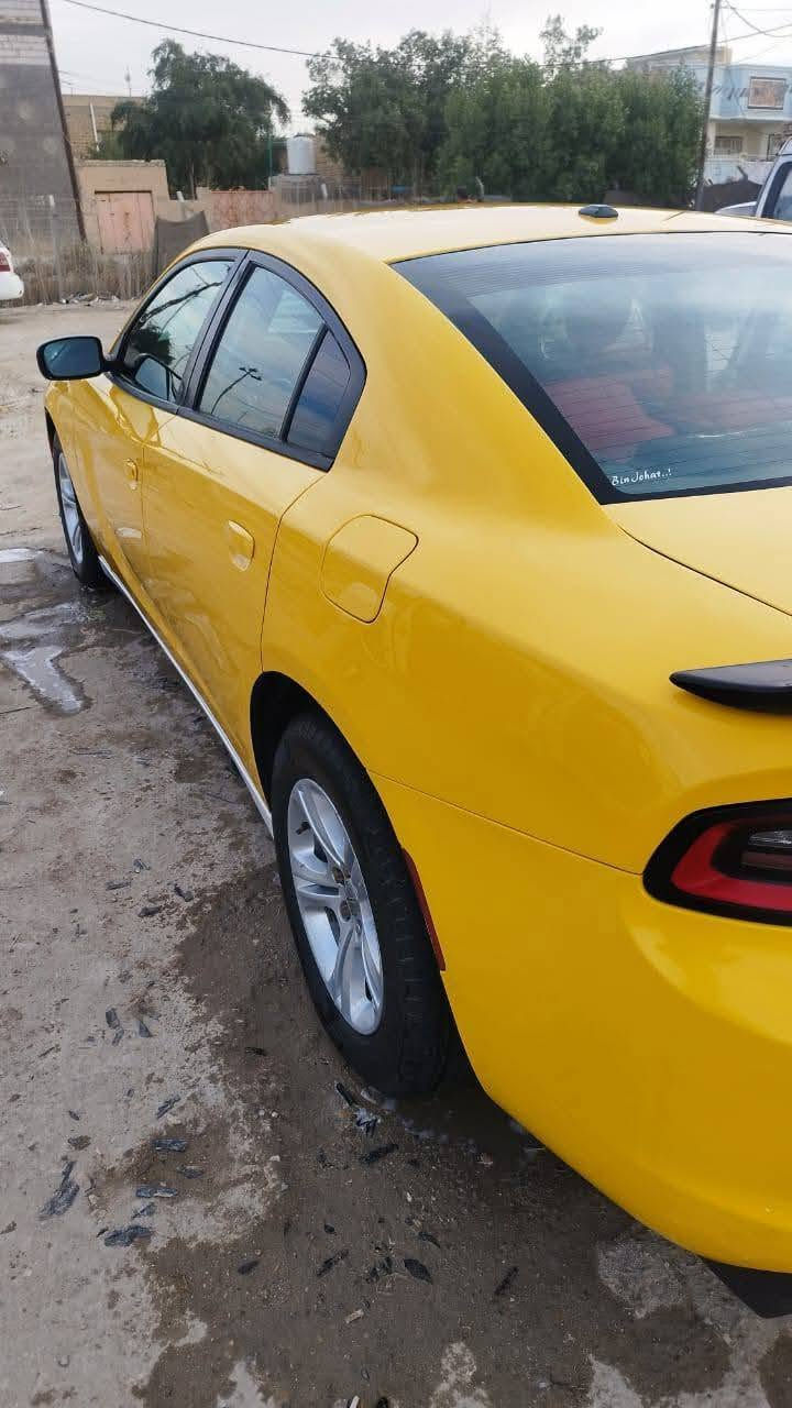*جارجر للبيع اصل 2019 مرمزه
 2023 (بدون معاملة) 
*حادث السياره جاملغ وبنيد وبدنه بدون دواخل 
*السياره وارد گندي 
* كير ومكينه كفاله عامه ترايك من البصره الـ اربيل
*رقم بصره السياره باسمي 
* تخم تاير، تبريد ثلج❄
*حداديه اماميه وخلفيه جديده
* خط 🚗 كربلاء،ذي قار سوق الشيوخ
* غرفه السياره جديدة  
*السعر 170  وبيها مجال
* اي استفسار اتصل بالرقم:***********
*عنوان السياره ذي قار سوق الشيوخ.
