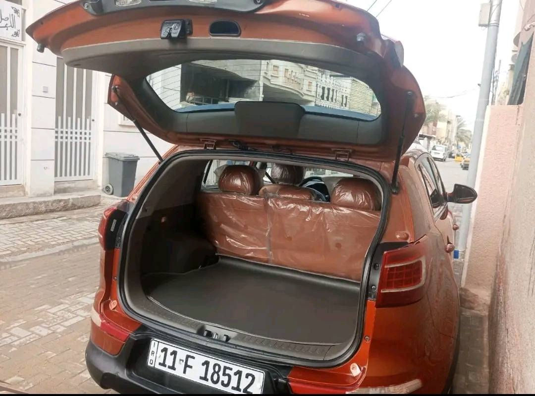 كيا سبورتج 2012 لون مشمشي 
محرك 2000 دوش 
كير و محرك و تبريد وحدادية شرط الفحص مكفولات 
ماشية 85 الف كيلو 
سيارة جديدة بمعنى الكلمة شرط الفحص 
السونار وتفاصيل بالصور 
 العنوان بغداد / الشعب
 مكلف بنشر رقم الهاتف ***********
