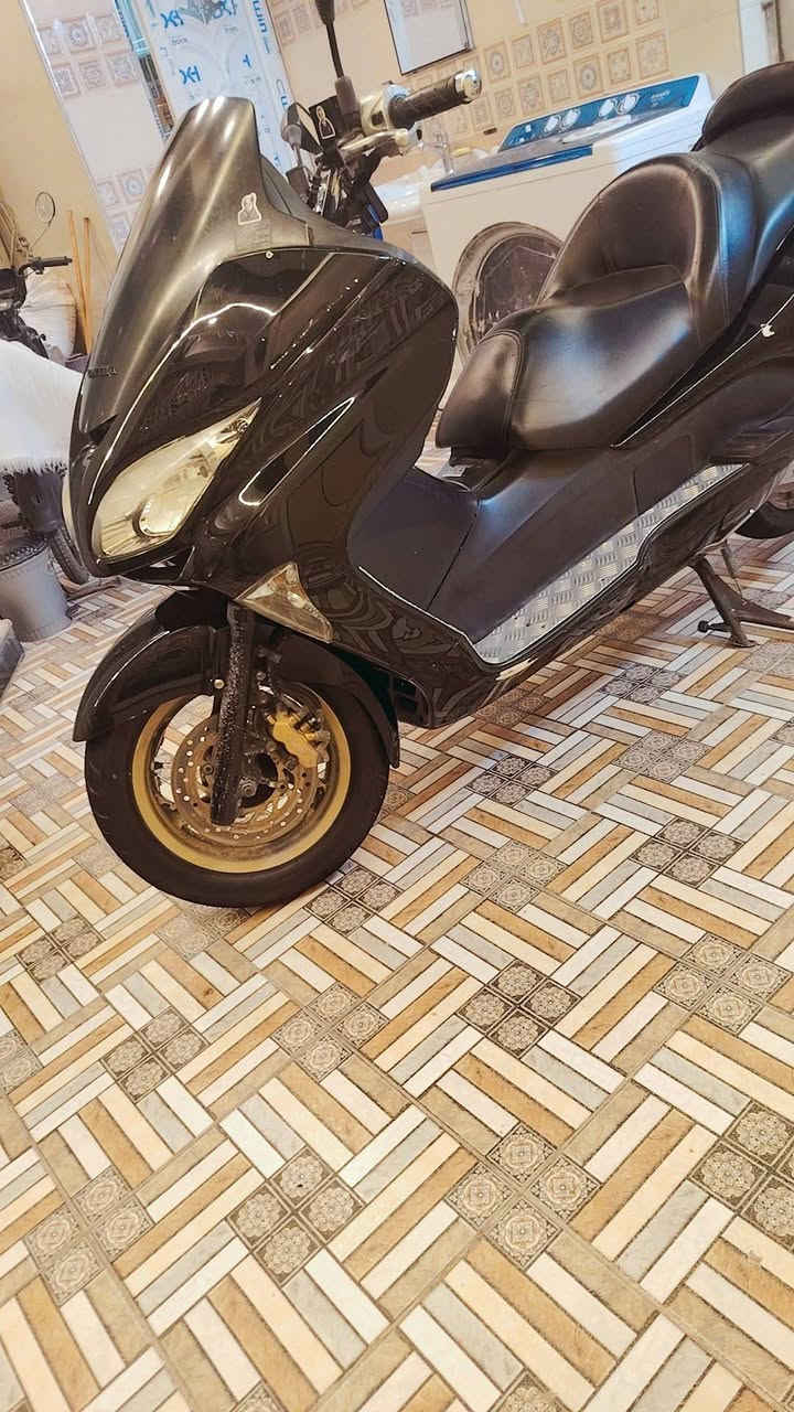 السلام عليكم فورزا دراجه للبيع 0 9 ***********
