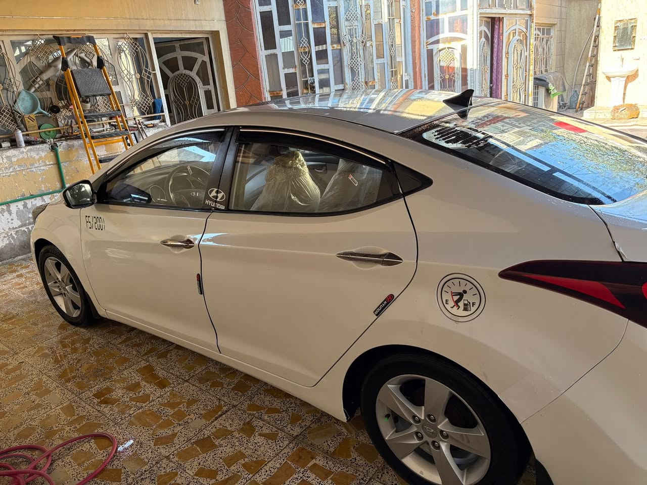 النترا 2015 خليجي فول مواصفات محرك 1800 دوش تخم تاير وحدادية جديد سيارة كفاله ضربة وتبديل بيها رشات صبغ قليلة وبيها مكانات تكشير وشوف العين السعر 110 وبيها مجال للشراي عنواني المطيحة رقمي ***********
