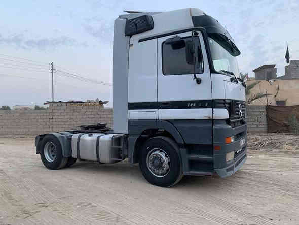 السلام عليكم، للبيع سياره اكتروس موديل 2001 رقم واسط انگليزي (رقم ماميز) بسمي مداور ثاني يوم  للاستفسار أكثر الاتصال ع الرقم مكلف بلنشر ***********
