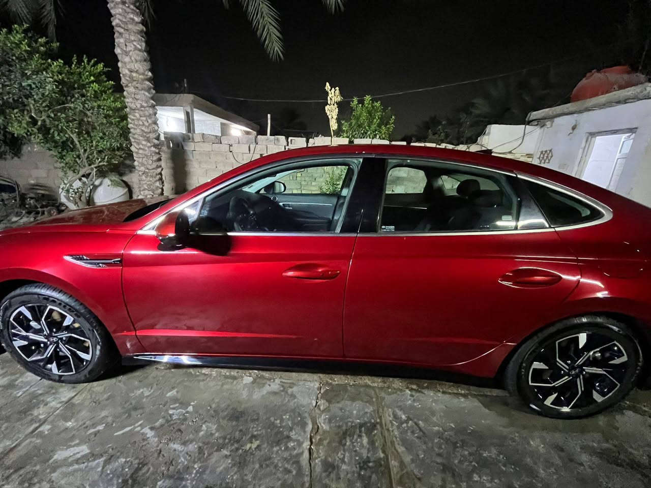 السلام عليكم سوناتا موديل24 بسمي بيهه بس الهلال الخلفي صبغ شبربدون دواخل ماشيه 20 الف مواصفاتهه نقطه عمياء تشغيل عن بعد شاشه ديجيتال شفتات ستيرن محرك 2500توقف ذاتي رادار كشن السايق كهرباء سيارة بحاله الشركه الله شاهد الف متذبلهه سعر قفل قفل 205وماكو هيج سعر وبلعافيه علياخذهه اني ماخذهه240ونزلت السعر لان متوازي علابيعتهه للتصال***********و*********** بغداد, العراق
