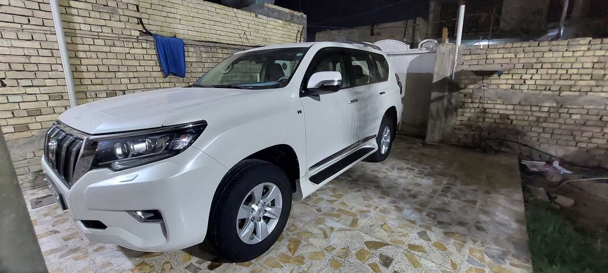 السلام عليكم لاندكروزر برادو موديل 2018 ماشيه 91 الف فئة TX.Sرقم أربيل انكليزي تحويل مباشر السعر 37 الف  تفاصيل أكثر اتصال ***********
