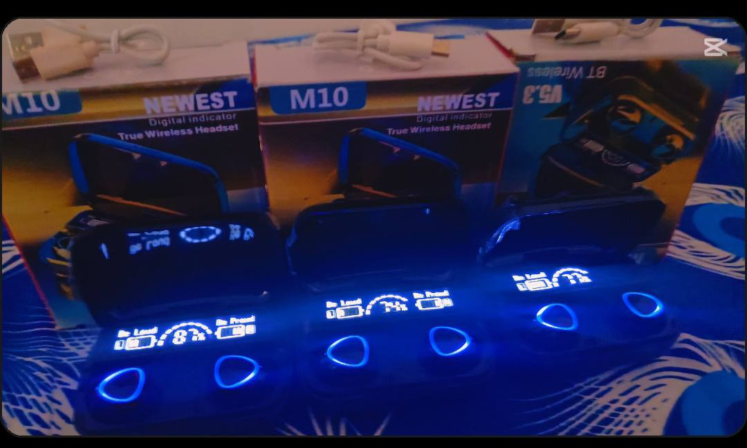 السلام عليكم سماعات M10  للبيع جديد غير مستخدم  سعر ثلاث قطع  32 الف ( يعني القطعة 12الف ) مكاني بغداد حي الجهاد الخاص مقفول للاستفسار ***********
