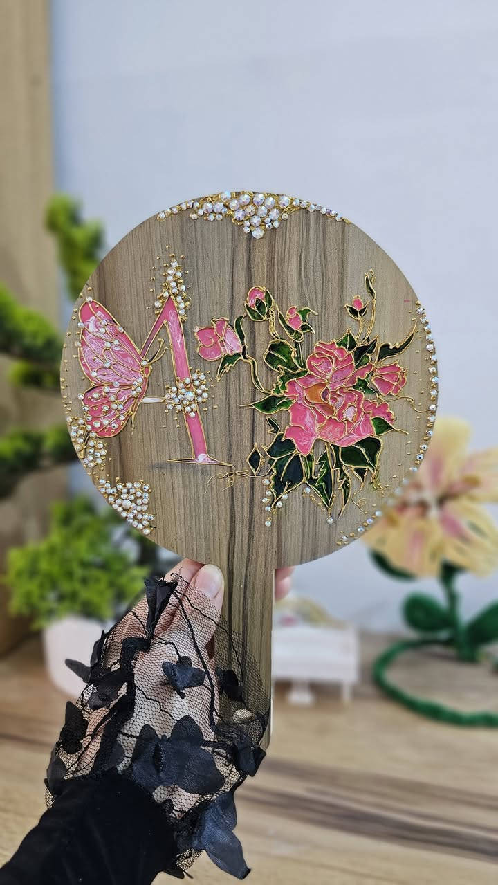 رسم على الزجاج والخشب للطلب خاص 🤍اسعار مناسبة. توصيل كل العراق


**إذا كنت صاحب هذا الإعلان وتريد حذفه لأي سبب، رجاءا أرسل رسالة إلى الدعم الفني**