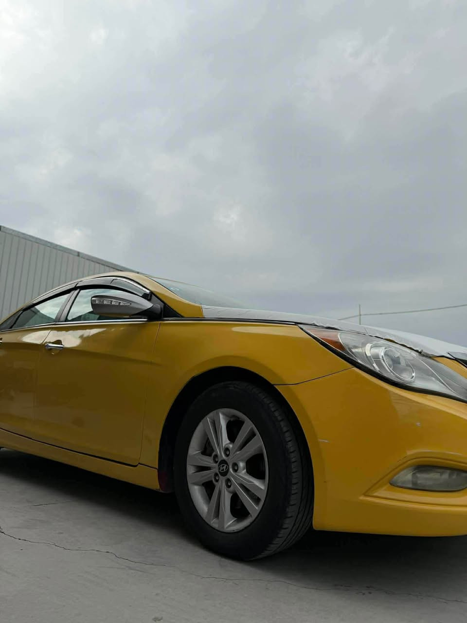 السلام عليكم 
للبيع سوناتا 2011 وارد امريكي فوول موصفات 1/1
تدفئه تبريد كشنات خلفي+ امامي
دمام بلادي 
بصمه تشغيل
اشاير بلمري
فتحه سقف 
مانع سرقه
دخول ذكي 
السياره هستوني شادله كير ومحرك بلكارتون + صدر خلفي وامامي 
رقم بغداد السعر 88 
*********** حلة, بابل
