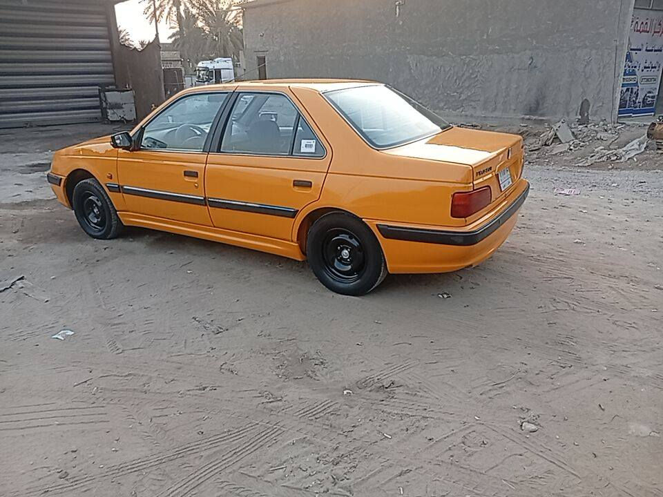 السلام عليكم للبيع بيجو بارص 2018 بسمي كير مكينه مكفول. منظومه غاز جديد. تدفئه تبريد. سياره جاهزه كفاله 
السعر 63 وبيها مجال قليل ***********
