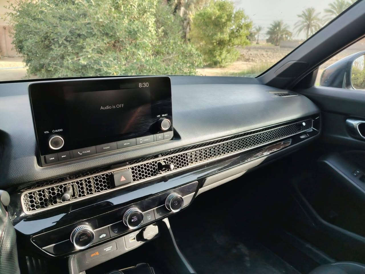 السلام عليكم
هوندا سيفك 2024

فئة ال sport

بصمة 

تشغيل عن بعد 

رادار امامي خلفي جانبي 

لد امامي خلفي 

بصمة ابواب 

كيجات دجتل 

نظام ايكو سبورت نورمال 

نظام ترحيب 

شاشة اعطال

كامرة 

وبعد هواية مواصفات 

تخم تاير وباتري جديد

محرك 2000 تنفس طبيعي 

ماشية 52 الف ميل

الحادث  من الاسفل كيس الكير ومبدل الكير وصالنصه مبدله فقط 

السعر 150وبيها مجال كلش قليل  

*********** باسمي السياره
