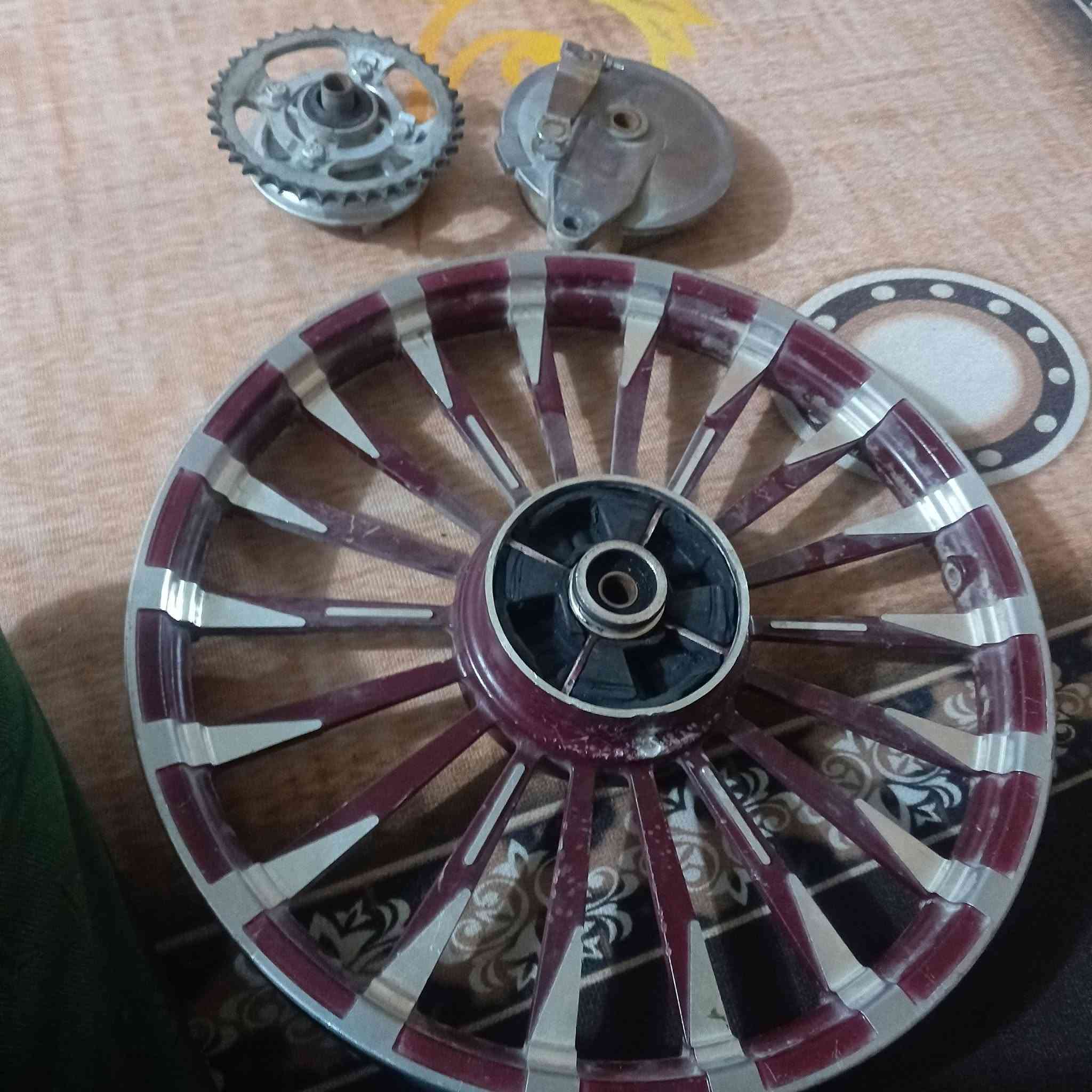 سلام عليكم ويل سونك ٢٤ خلفي كفاله من لعواج تجي اذا بي عواج لو اسم لعواج انطيك لكروه وترجع سعر ٤٠الف وبي مجال لحد يتفلسف جديد ب٩٠الف مكان كوت


**إذا كنت صاحب هذا الإعلان وتريد حذفه لأي سبب، رجاءا أرسل رسالة إلى الدعم الفني**