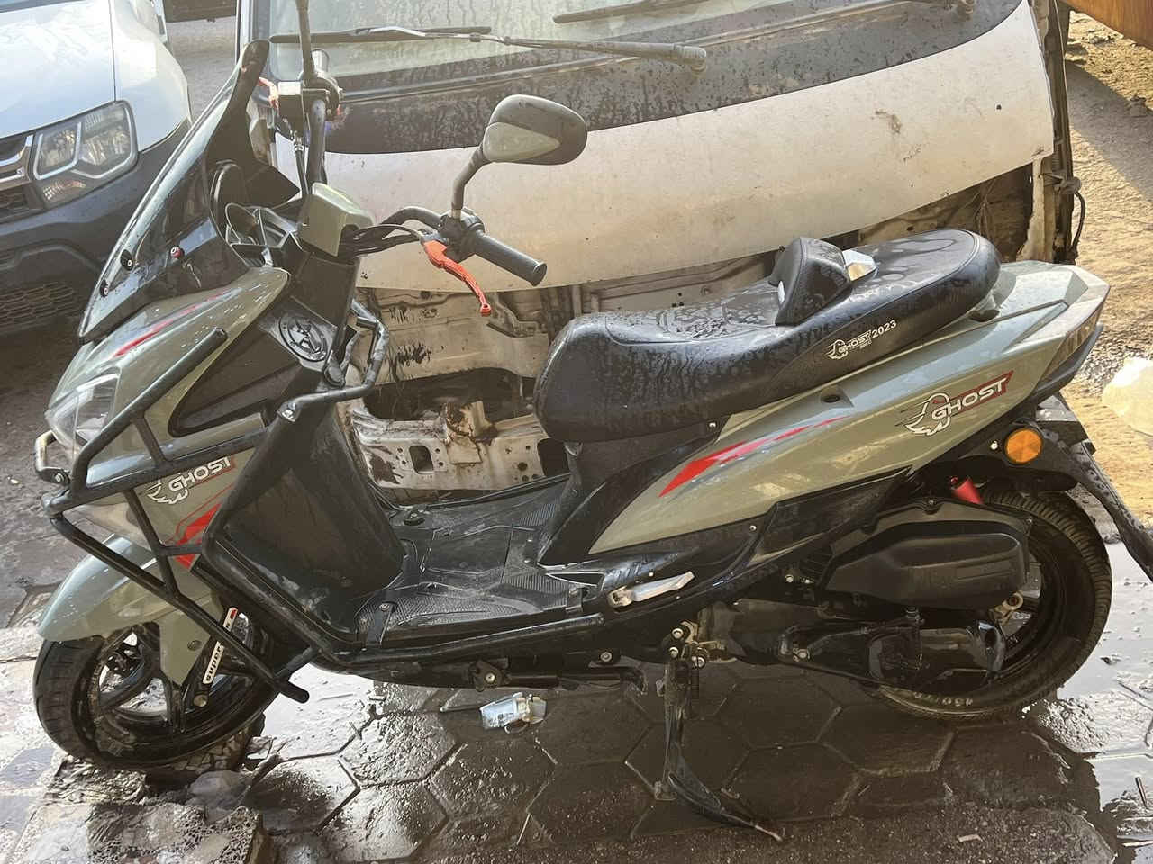 سلام عليكم دراجه البيع مكفوله من كلشي موديل 2023  سعر 650 وبيه مجال حك الجيه نجف لأشرف اتصال ***********
