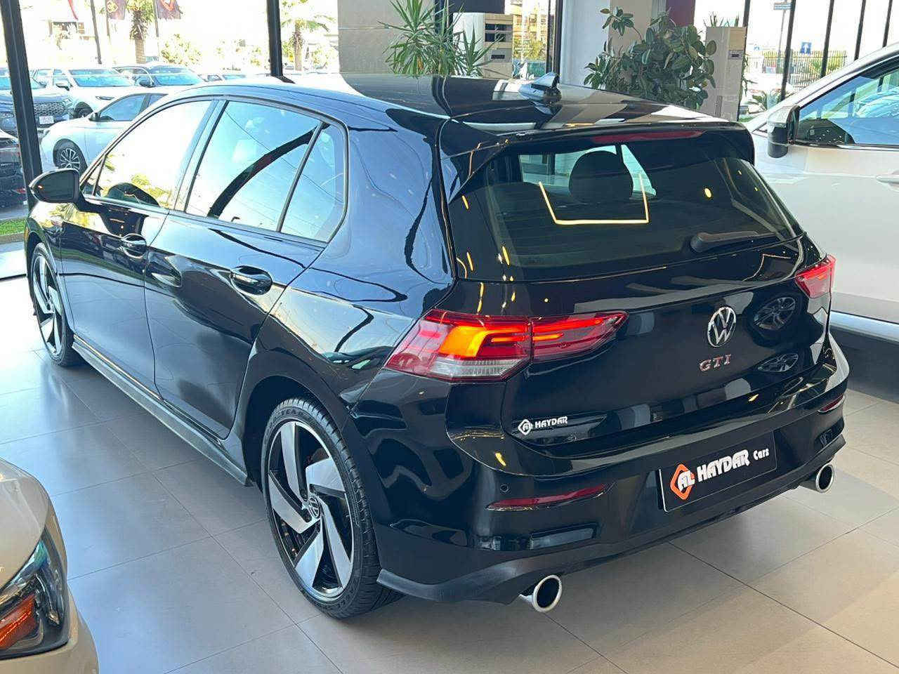 سعر مناسب 
گؤلف 2024 ماشية 15,000ميل
سيارة مواصفات S بجم خلف سيارة كبس 
بدون دواخل اربارك صور حادث موجود بل منشور 
مكان سيارة اربيل سيارة بدون رقم 

📞☎️ 0750 386 1964 أربيل, العراق
