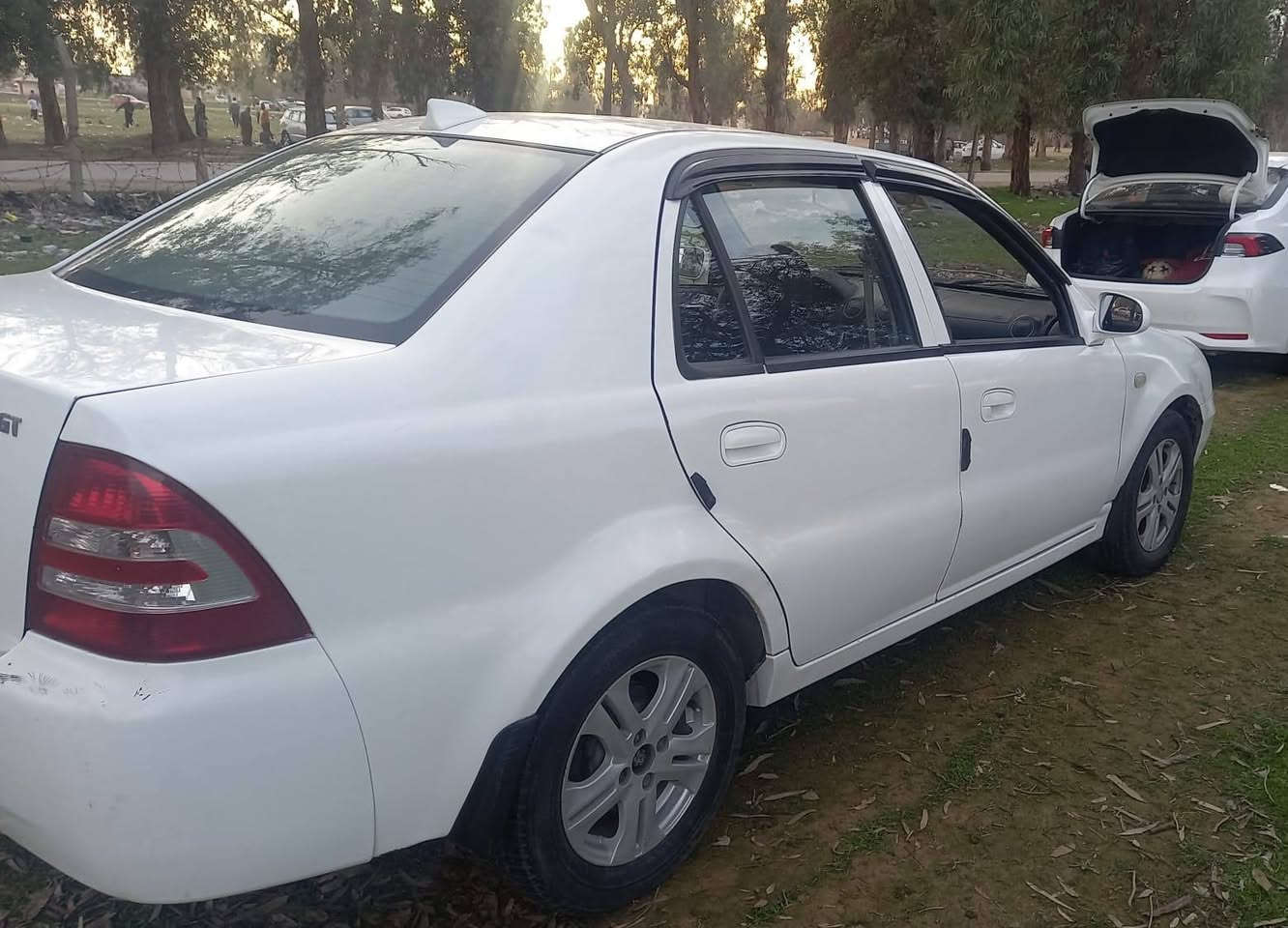 سي كي للبيع٢٠١٤ رقم اربيل مسطرة محرك شرط كير شرط 
طخم تايرات جدد هزة جديدة كابون بيها صفحة صبغ بدون معجون 
السعر ٥٢ وبيها مجال 
العنوان موصل الايسر 
***********
