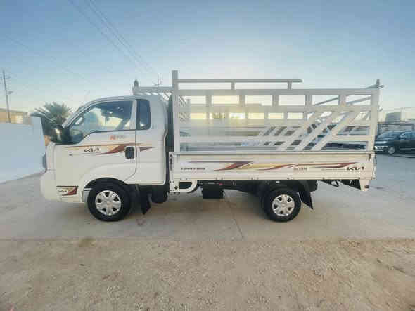 السلام عليكم 
للبيع 
كيا حمل 
2024 اردني
رقم انبار الجديد تحويل مباشر 
ماشية 55 الف حقيقي
مكفوله من الصبغ والبارد عدا رصعه بالبنيد
سعرها 162وبيهه مجال
الاستفسار ***********

معرض سالم التجاري/الانبار/حديثه/الحقلانيه
قرب محطة تعبئة وقود الحقلانية
