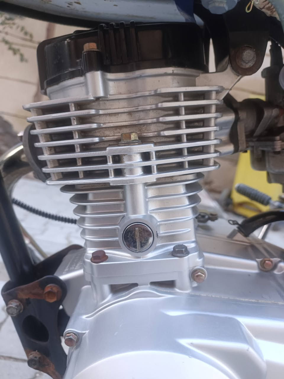 سلام عليكم درجة البيع دوات  سيجي مشيف ما مفتوحة البصرة ٥ميل  مدون سيبية   السعر ٥٥٠ ***********
