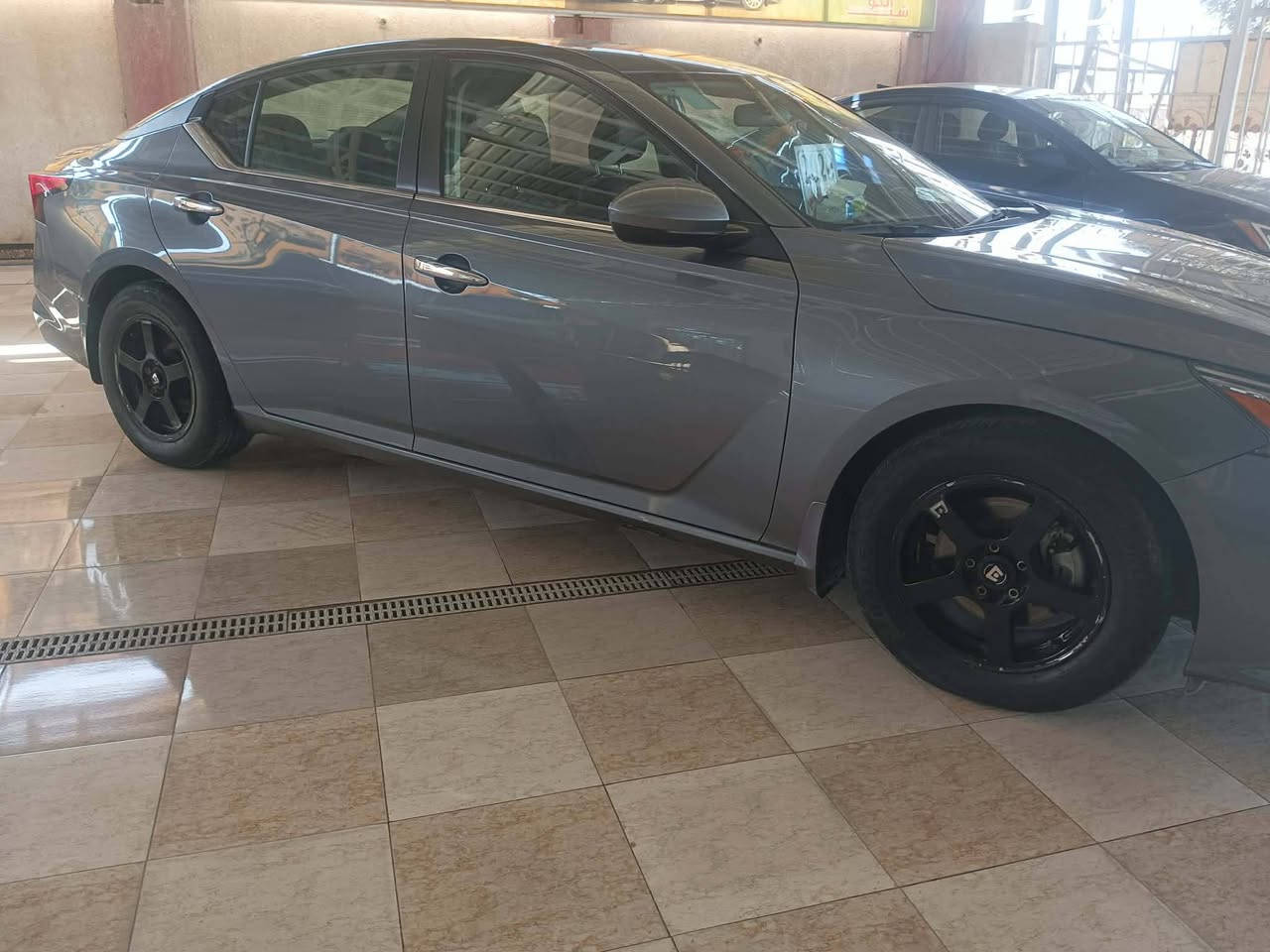 نيسان التيما2020 موصفات S سيارة صبغ بابين اليسار  فقط الباقي كله كفالة عامة السعر 135وبيها مجال بسيط 
 الاتصال على هذا الرقم 
***********
