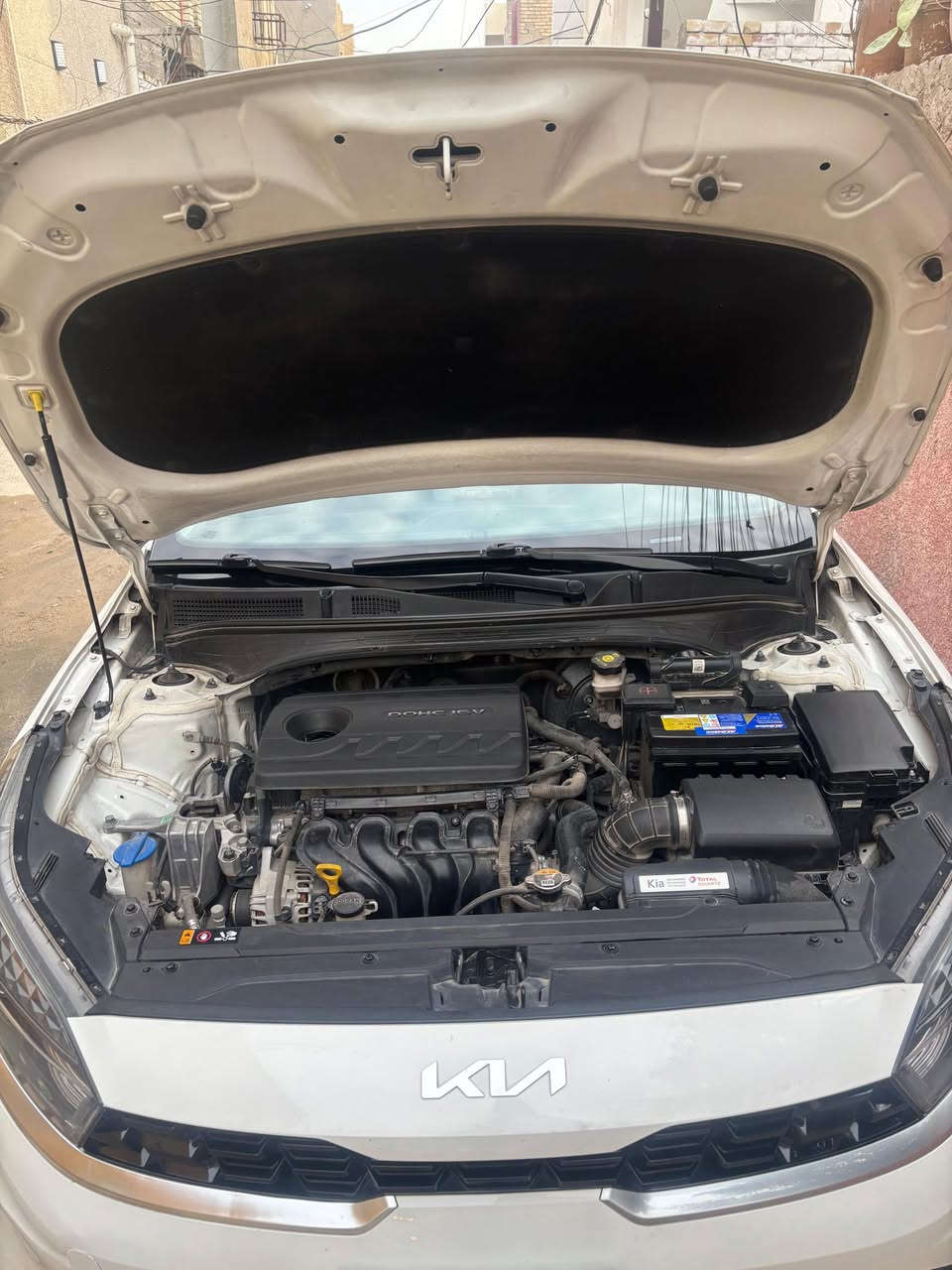 السلام عليكم
اخوتي 
سيارة كيا سيراتو 
مكينة 1600 cc
دوش
كير ate
ماشية140000
تبريد قطعطين 
وشمة 
ارضيات كشن
فول ‎%‎ما عدة بصمة 
فتحة اشاير لد نهاري
شاشة ايباد بلادي
داش كام  امامي خلفي
ملاحضة بية 3رصعات حالوب 

سعر 160 
***********
ابو اسعد
