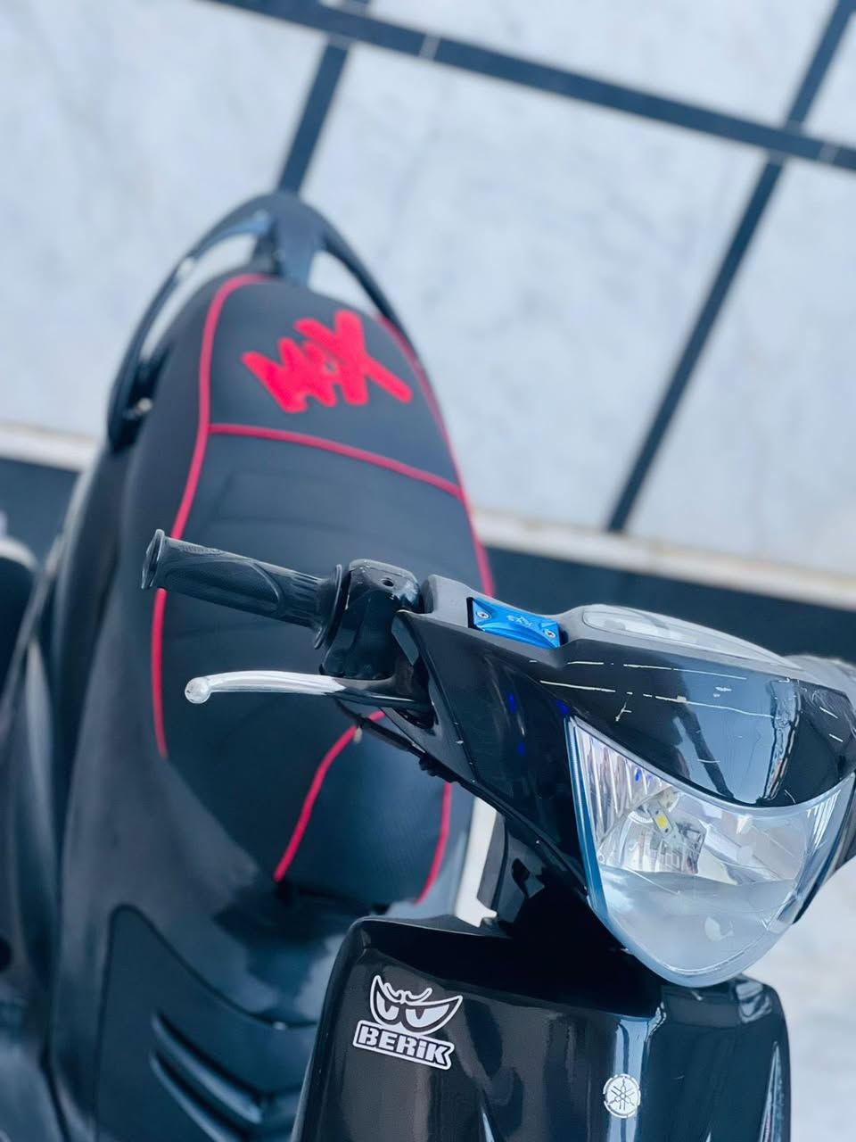 سلام عليكم دراجة للبيع ماكس عدله كهربائيات كلهة شغالة صالهة شهرين  طالع من الوكيل دراجة نضيفة خير من الله السعر خاص للاستفسار ***********
