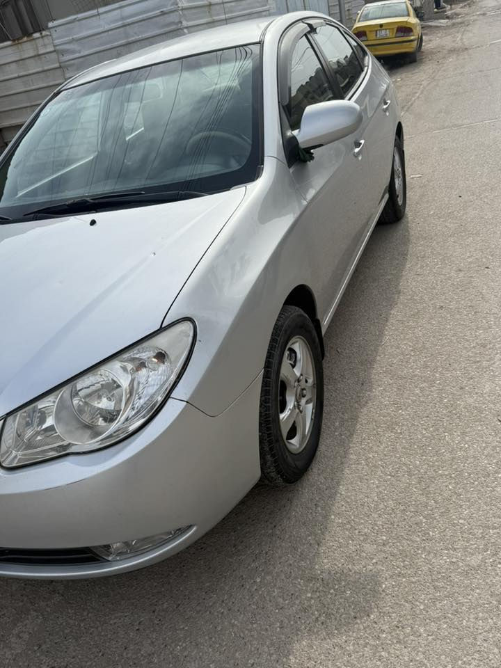 السلام عليكم من رخصة ابو البيج 
النترا 2010 لون رصاصي خصوصي رقم جديد وسنوية جديدة السيارة حلوة ونظيفه وهاي كدامكم السعر 120
للأتصال ***********
الأثير  ***********
