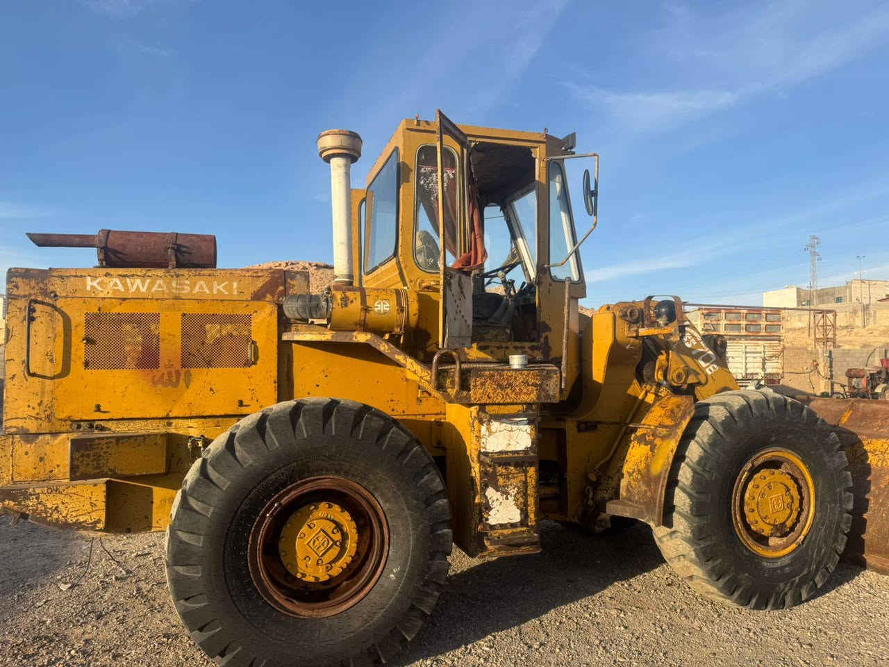 🚜 للبيع شفل Kawasaki 70B موديل 84
✅ مكينة أزوزة لا تنقيص ولا تبخير
✅ كير بلادي شرط
✅ رفع ودفع شرط
✅ جاهزة للشغل وما بيها نقص برغي
📍المكان: الأنبار - راوه
📄 الرقم بغداد تحويل ثاني يوم صينية بلادية
💰 السعر المطلوب: 180 ورقة وبي مجال
📞 للتواصل: ***********
#شفل #كاوسكي #Kawasaki #شفلات #معدات_ثقيلة #العراق #بغداد #الأنبار #راوه #بيع_وشراء #معدات #شفل_للبيع #معدات_انشائية #HeavyEquipment #Iraq #لودر #كاوسكي70B
