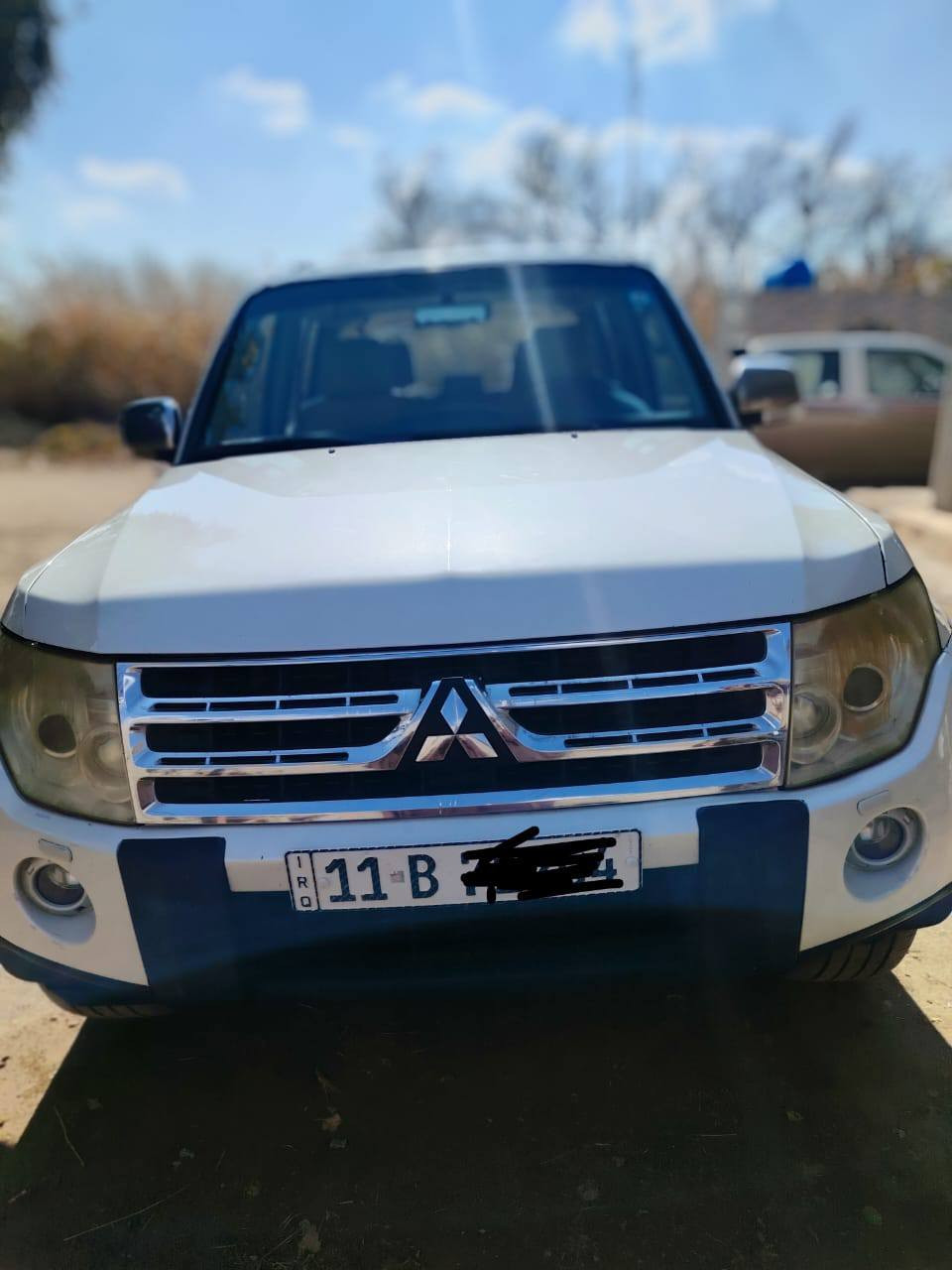 باجيرو موديل 2008حبتور
مكينه 3500  
السياره فول مواصفات
فتحه
4x4 
كشنات الاماميه كهرباء
تدفئه تبريد 
تحكمات ستيرن 
مري شفط اشاره بل مري
كير محرك تبريد خير من الله
رقم بغداد دولي هزه جديده
سنويه 2030باسم مالكهه الشرعي
مكلف بنشر رقم صاحب السياره
للاستفسار الاتصال على الرقم
‏‪‏‪***********‬‏
مكان السياره ديوانيه
