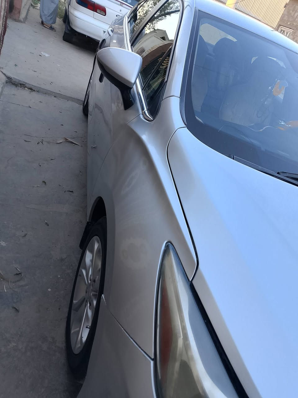 سلام عليكم للبيع شؤفرليت كروز 2019 سيارة كاملة من كلشي عله وظع شركة ومكفولة من ايشي وباقي المواصفات معروفه السعر 93 المكان ابوغريب ابومنيصير رقم الهاتف ***********      ***********
