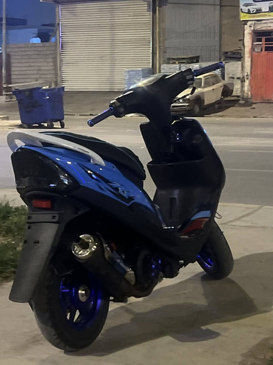 سلام عليكم ماكس عدله للبيع بوشه 49 كفرات مختمه كهربائيات شغاله سلف هندر شغاله لايت شغال عالي ناصي اشاير شغاله عداد شغال وبيهه تزويد وياله رياضي يدات سكليتر رياضي قبق فلاوين رياضي صالنصه sc رياضي شيال رياضي دراجه نضيفه ومرتبه السعر 400 وبيه مجال حك الجيه الاستفسار *********** او خاص
