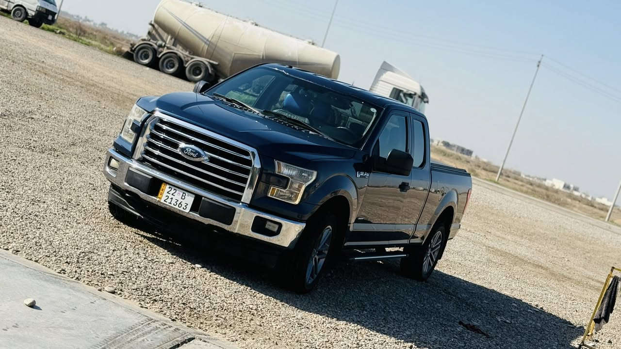 السلام عليكم 
فور F150 
مواصفات XLT 
باب قصير 
محرك 6 V ايكو باست 
دفع رباعي 4*4 
دبل اكسل 
3 انظمه قيادة 
كامرة خلفيه 
مانع تزحلق 
غطاء بدي 
وباقي المواصفات معروفه 
السيارة جاهزة من كل التفاصيل كير مكينه صدر اكسل كله مكفول 
السيارة احلى من الصور 
رقم اربيل هزة وسنويه ورقم جديد 
صور الحادث مرفقه 
السعر 180 وبيها مجال للطيبين 
رقم الهاتف *********** 
العنوان ديالى بعقوبه
