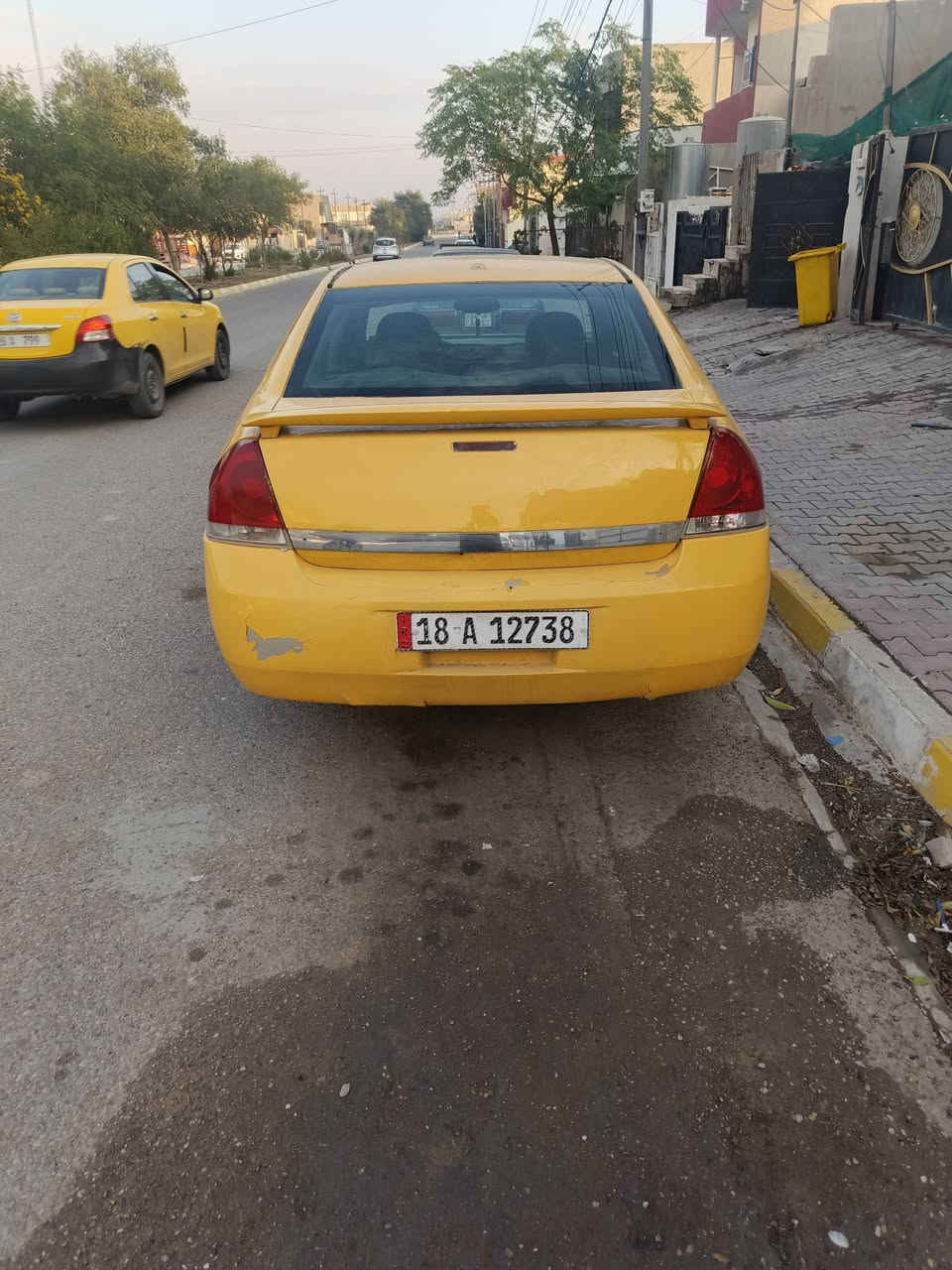 موديل ٢٠٠٨شرط تحويل مشروع وطني رقمها بابل انكليزي  خطها ديوانية بغداد كاملة من كلشي مكينة ٣٥٠٠ حدادية تخم تاير عبوة بانزين راديتر بنكات تبريد تدفئة والكشر كدام العين عنوان كركوك فقط ظفيرة مال الكير احتركت وجبت كهربائي عليها وجيكها بلجهاز بس ظفيرة مال الكير محتركة وسعرها ٧٥الف سعر ٤٧وبيها مجال اتصال ***********
