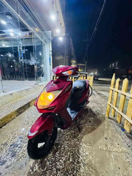 سلام عليكم سكنس فحل صيني مديل 23 مكينه ماكس جديده لا تنقيص وله تبخير دراجه خير من الله شلعه ومعدل فول سلف هندر كهربائيات كله شغاله مقدم دسك اشاير الد سعر 400 وبيه مجال مكان نجف كوفه ستفسار اخر تصل ***********
