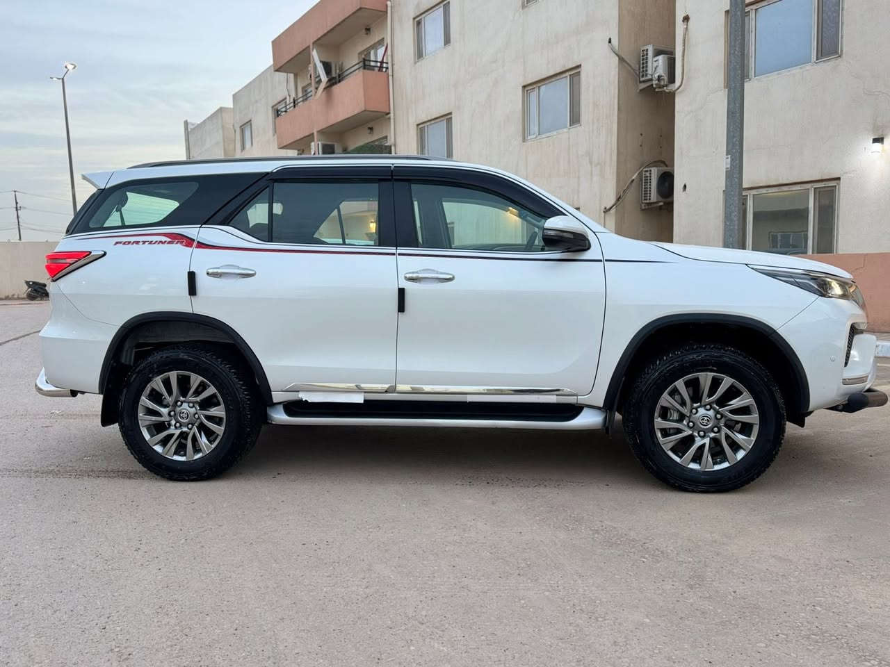 السلام عليكم
تويوتا فورجنر 2024 رقم بغداد للبيع
ابيض اللون
مكفولة من الصبغ والضربة والبارد
محرك 6 سلندر
فول مواصفات اعلى المواصفات بالفورجنر
ويل 18
دركة صاج وخياط
تحكم ستيرن
حساسات امامي خلفي
7 راكب
مقاعد جلد
تدفاة بتبريد بالمقاعد الاماميه
المقاعد الامامية كهرباء
مري شفط
انارة الترحيب
ماشية 22000 الف كيلو متر وقابل للزيادة
التبريد 3 قطع
فور ويل
شاشة لمس
كاربلاي
كروس سرعة
صندوق كهرباء
مكان السيارة بسماية
السعر 390$
للاتصال ***********
