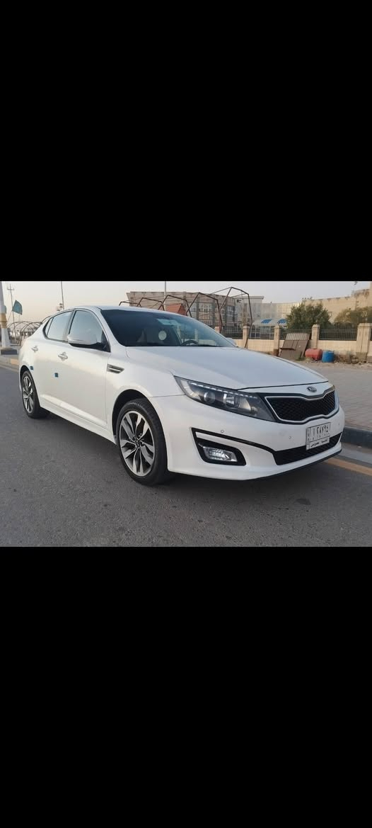 اوبتيمه 14 خليجي شكل 15 رقم قادسيه بصمه مثبت سرعه قطعتين تبريد حساسات أمامية وخلفية مري شفط اشاير بلمري حداديه تبريد تخم تاير جديد ماشيه 119 اصل لد نهاري امامي خلفي ويل كروم محرك 2400 
***********

