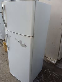 ثلاجة • ١٢ قدم • النجف شارع المدينة