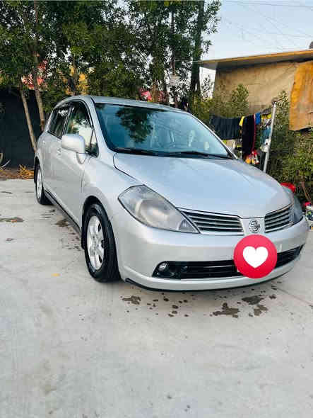 للبيع نيسان فيرسا 2009
رقم بغداد الجديد باسمي شخصياً 
تحويل مباشر هزه جديده 
محرك2000 المرغوب
كير ممتاز
شاشه+كامره خلفيه
تحكم ستيرن جهتين 
اشاير بالمري 
مثبت سرعه 
بصمه بلاديه عدد 2
بصمه ابواب 
تبريد ثلج 🧊
داخل مدوشم 
تخم تايرات جدد
داخل نضيف 
تراكشن مانع انزلاغ 
بعد هواي مواصفات 
حادثها جاملغ امامي 
بيها مكانات صبع كلير للجماليه 
ابيعلك حزام 
السعر 72وبيها مجال
مكاني بغداد 
***********
