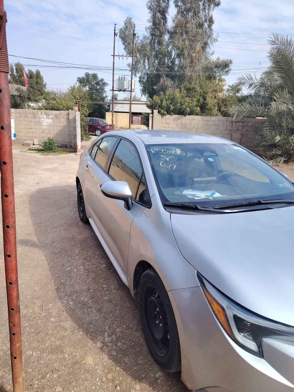 كورلا هايبرد ٢٠٢٤ وارد أمريكي رقم بغداد بأسمي محرك ١٨٠٠  حادث بارد بقبق الصندوق وشيء قليل بالجاملغ الخلفي بدون صبغ بدون تبديل بدون ايرباك يعني مكفوله من الصبغ التبديل الكص عداد ٢٤ الف ميل السياره ياباني اصلي وارد أمريكي مو صيني للتواصل واتساب ***********
