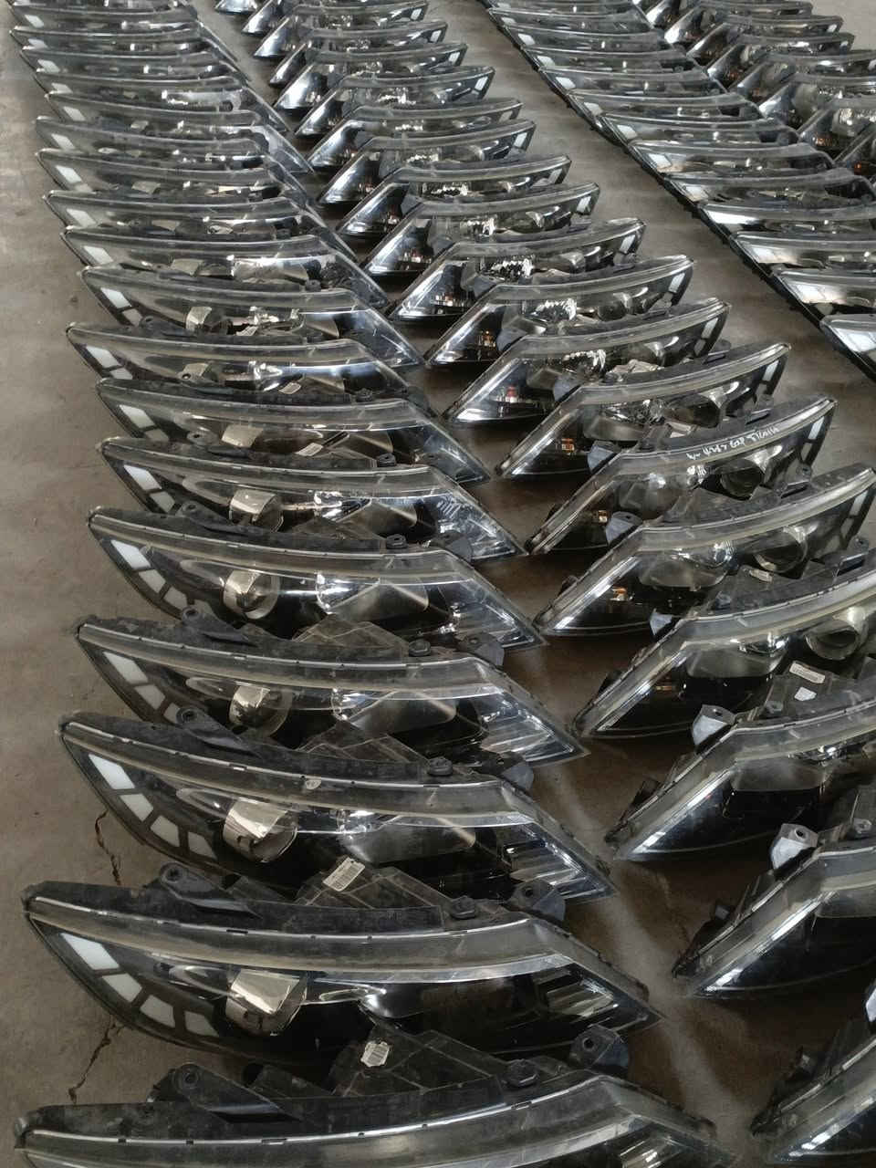 لايت اوبتمه مظلع جملة جملة
العدد ١٠٠ زوج  
***********
***********
متوفر واتساب ٢٤ ساعة
