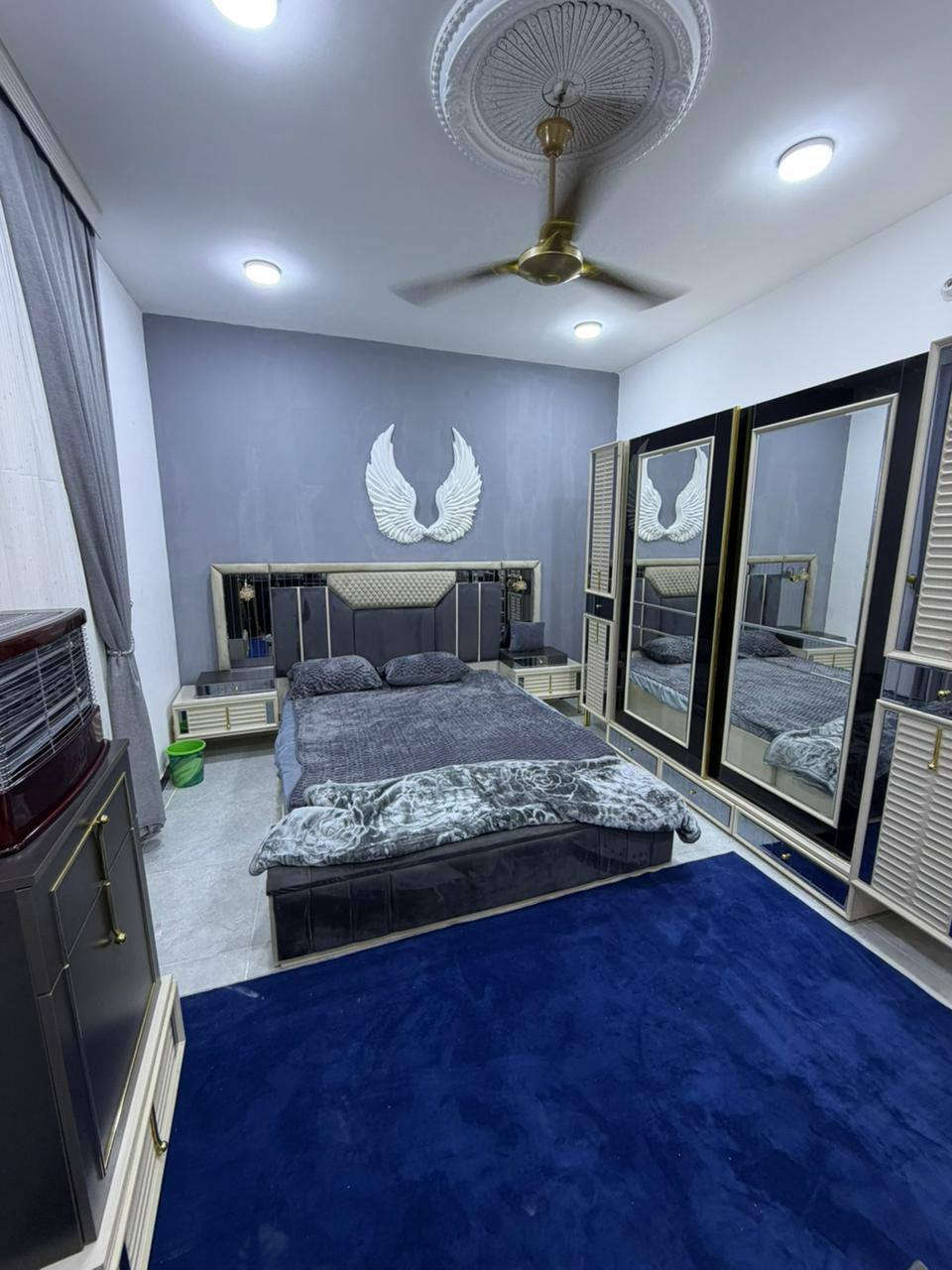 اللهم صل على محمد وال محمد 

دار سكن للبيع بناء حديث سنه البناء 2025 طابقين كونكريت مسلح 

زراعي سند 25 تحويل بإسم المشتري 

 يباع مع الأثاث كامل 

ط1

غرفتين وصاله ومطبخ واستقبال صحيات داخل وخارج طارمه وكراج 

ط2 

غرفه صاله 

للاستفسار ***********

***********
