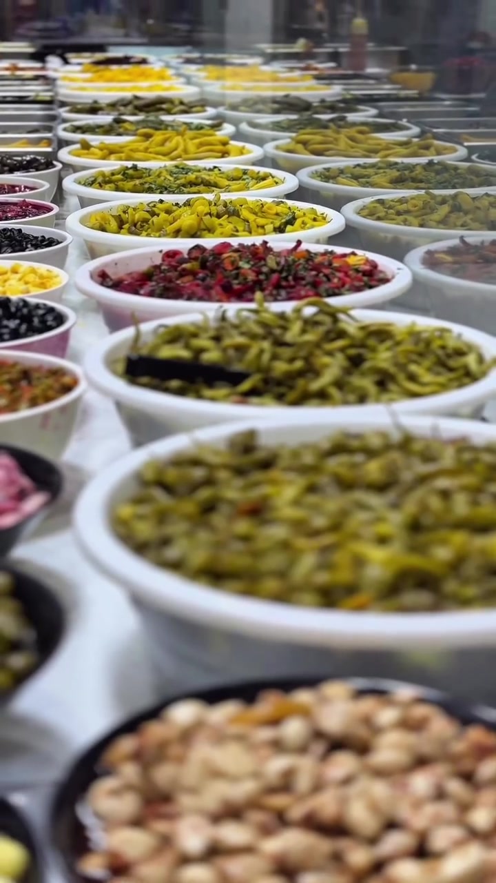 ⁨ العنوان سامراء الضباط الثانية قرب مطعم العقيق  مقابل الاستداره ‭***********‬⁩
