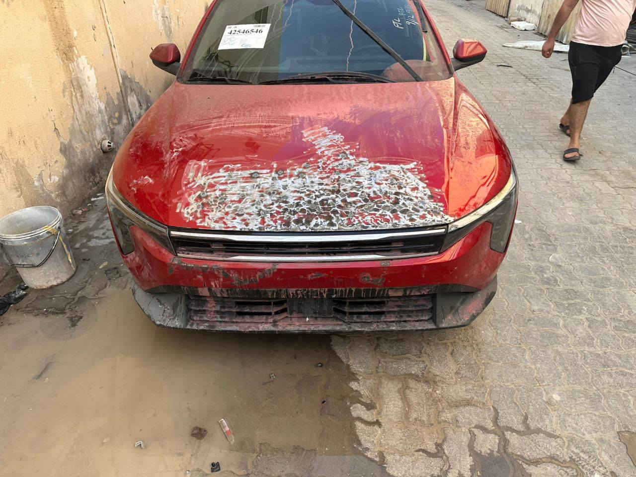 السلام عليكم للبيع كي 4 25 فول ما عدا الفتحه رقم مثنى شهداء وكاله عامه سياره  ماشيه17 الف بدون ارباك. بدون تبديل البنيد نفسه  معمر مرقمه وجاهزه الاتصال ع الرقم ***********
