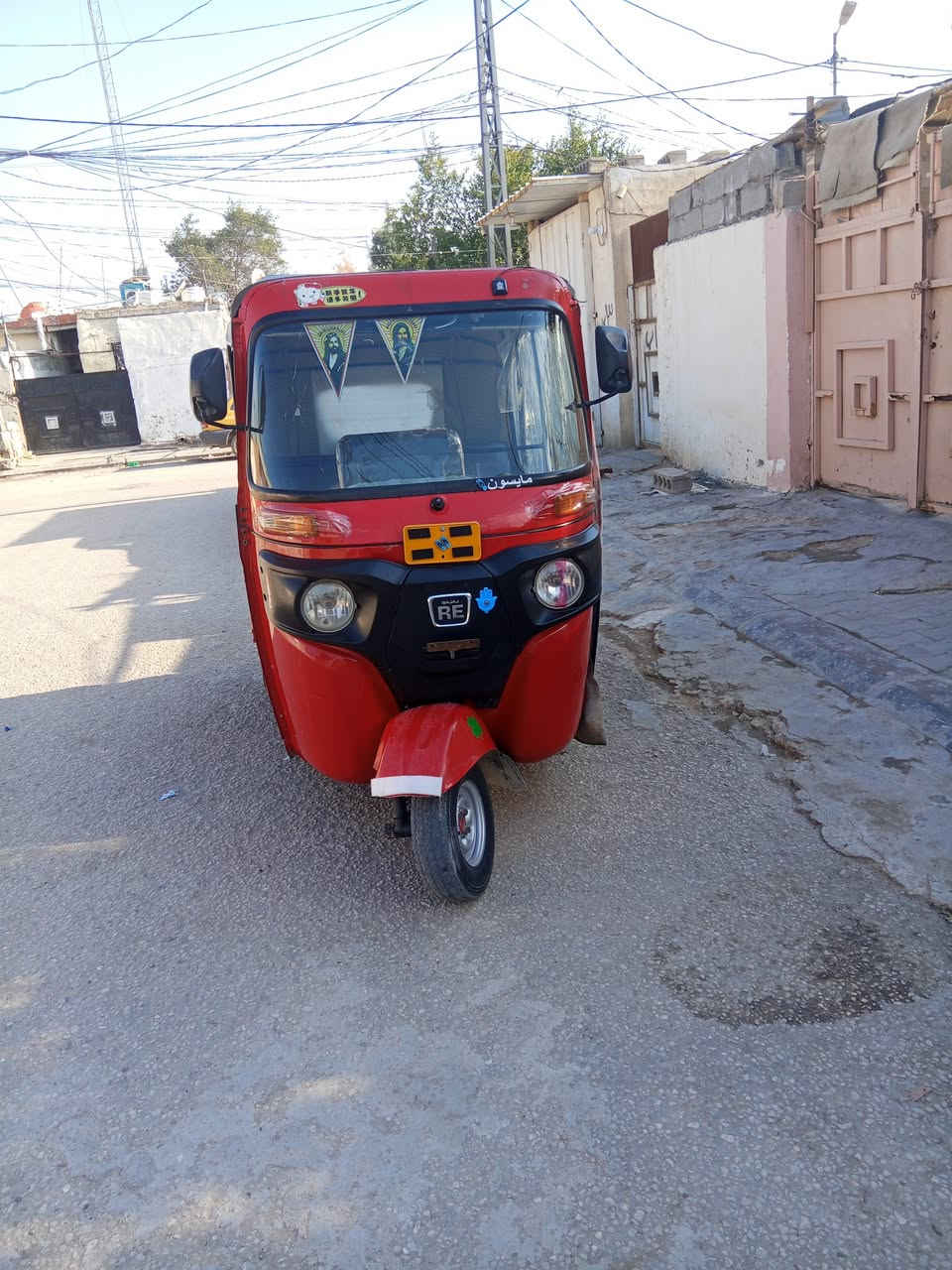 السلام عليكم تيك توك موديل 22 رقم كربلاء ومنقبه عربي بس سنويه راعيها موجود كفاله عامه عادي طخه بسيطه ماكينتها ما مفتوحه بس بيها بدايه تنقيص سعرها8600 وبيها مجال بسيط
***********
