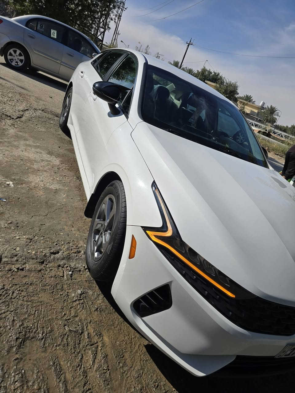 للبيع كي 5 وارد أمريكي  موديل 2023 ماشية 85 ميل
رقم مثنى  معوقين اسويلك وكاله (عامه)

 بس تخلص المده تحوله باسمك 

حادثه جدآ خفيف الحادث مرفق مع صور

ولا قطعه امبدله كله كفاله 

المواصفات

1- محرك 1600 تيربو 

2- بصمه تشغيل عن بعد +جنطه 

5-بصمات بيبان جنطه

-نضام تحديد مسار ومثبت سرعه

- رادار 360 درجه

- حساس اماي خلفي

- زنون عالي ناصي بلادي

12- نضام السماعات BOSE دمام

- 5 ويل كب كروم حجم 

- هند بريك بصمه

- بريك اوتو هولد

- انظمة قياده

17- تبريد منفصل السايق 

وبيها بعد هواي موصفات

جاهزه من كلشي ربع ماتذب عليها

(السعر 172ورقه ) وبيه مجال حك الجيه  

رجأ اقره تفاصيل 

مكان السياره المثنى -قضاء الرميثة 

رقم  ***********
