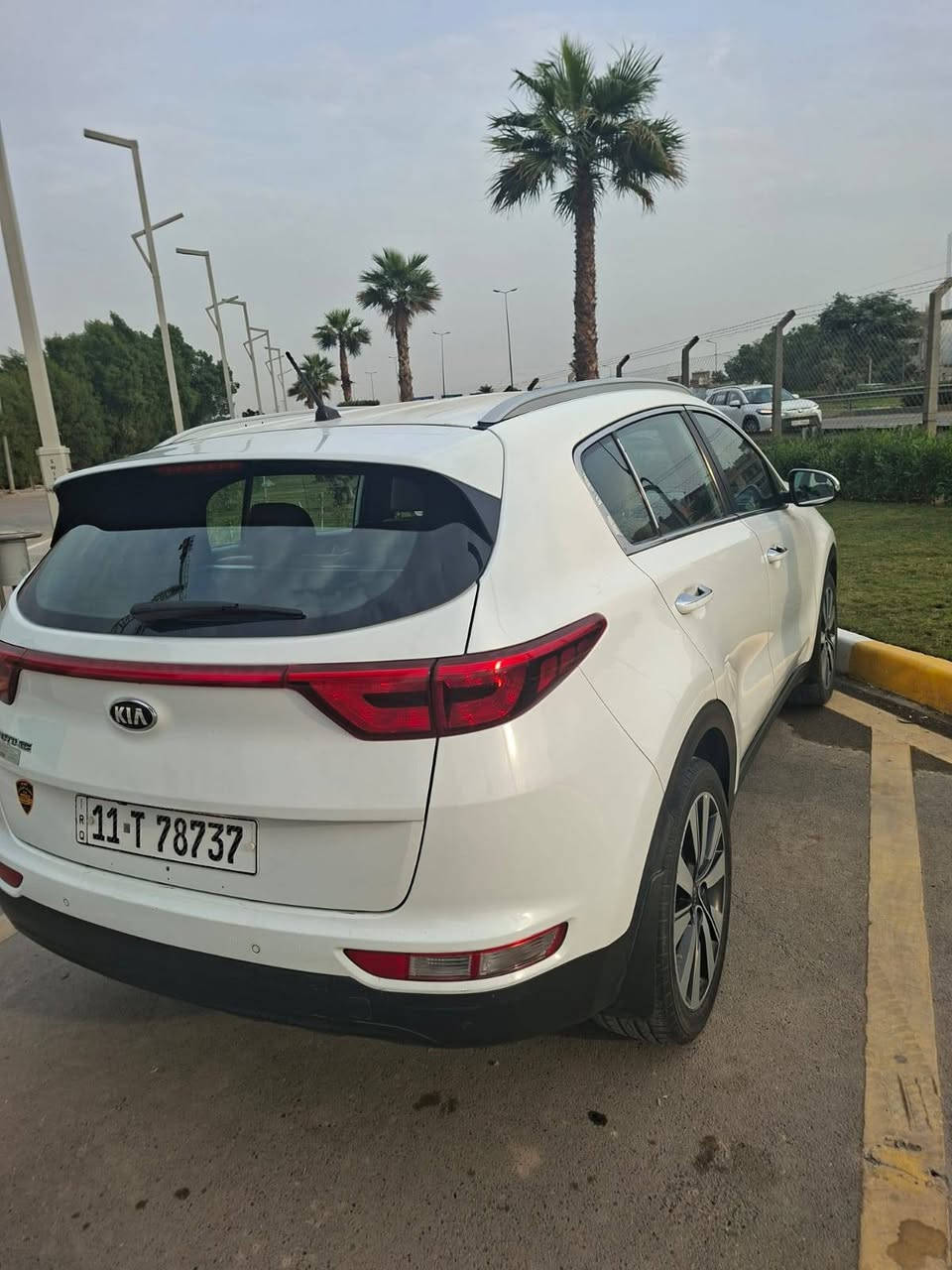 السلام عليكم سبورتج 2019 خليجي وكاله الدولية مكفوله كفاله عامه لا صبغ ولا بارد ولا حالوب ولا رصعة.. السياره جديده جدا ومال بيت.. ماشيه 68 الف كيلو حقيقي السياره باسمي ورقم الإنكليزي الجديد وهزه جديده وباسمي تحويل ثاني يوم..محرك 2000 دوش كير ومحرك كفاله على وضعية الشركه حساسات امامي وخلفي ومري شفط وتبريد قطعتين و 5 ويل كب وفول تحكم ستيرن وكاميرا اصليه وشاشه وداخلها جديد كلش مال بيت.. بغداد الكرخ.. السعر 198 وبيها مجال.. رقم الواتساب ***********
