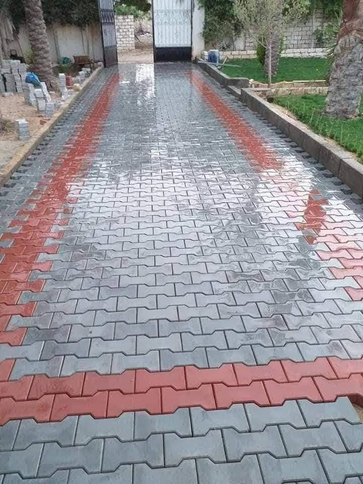 متوفر كادر عمل
نشتغل انواع الارصفه شوارع حدائق مدارس دوائر 
 سعر (المتر 3لاالف وبيه مجال)/***********.  *********** ونشتغل جميع المحافضات
