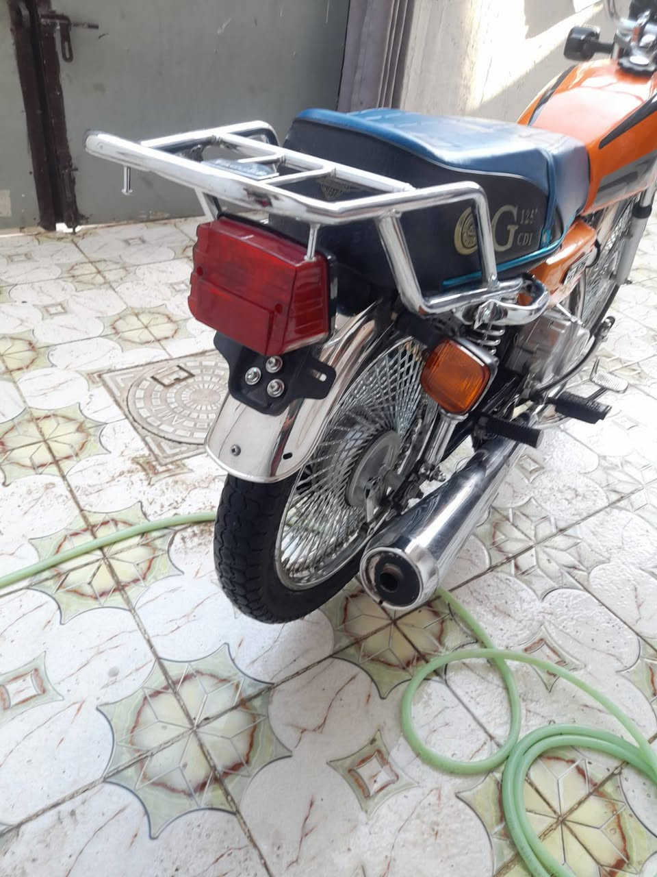 السلام عليكم دراجه اربعه كير كلك سعره ٥٠٠ للستفسار ***********
