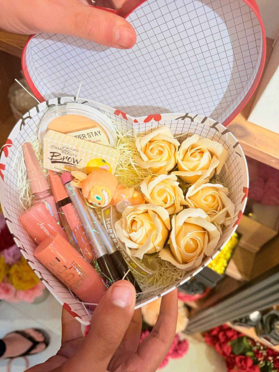 بوكسات عيد الحب 🌹
إحساس يوصل بالقلب ❤️
توصيل مجاني داخل خانقين 🚚


**إذا كنت صاحب هذا الإعلان وتريد حذفه لأي سبب، رجاءا أرسل رسالة إلى الدعم الفني**