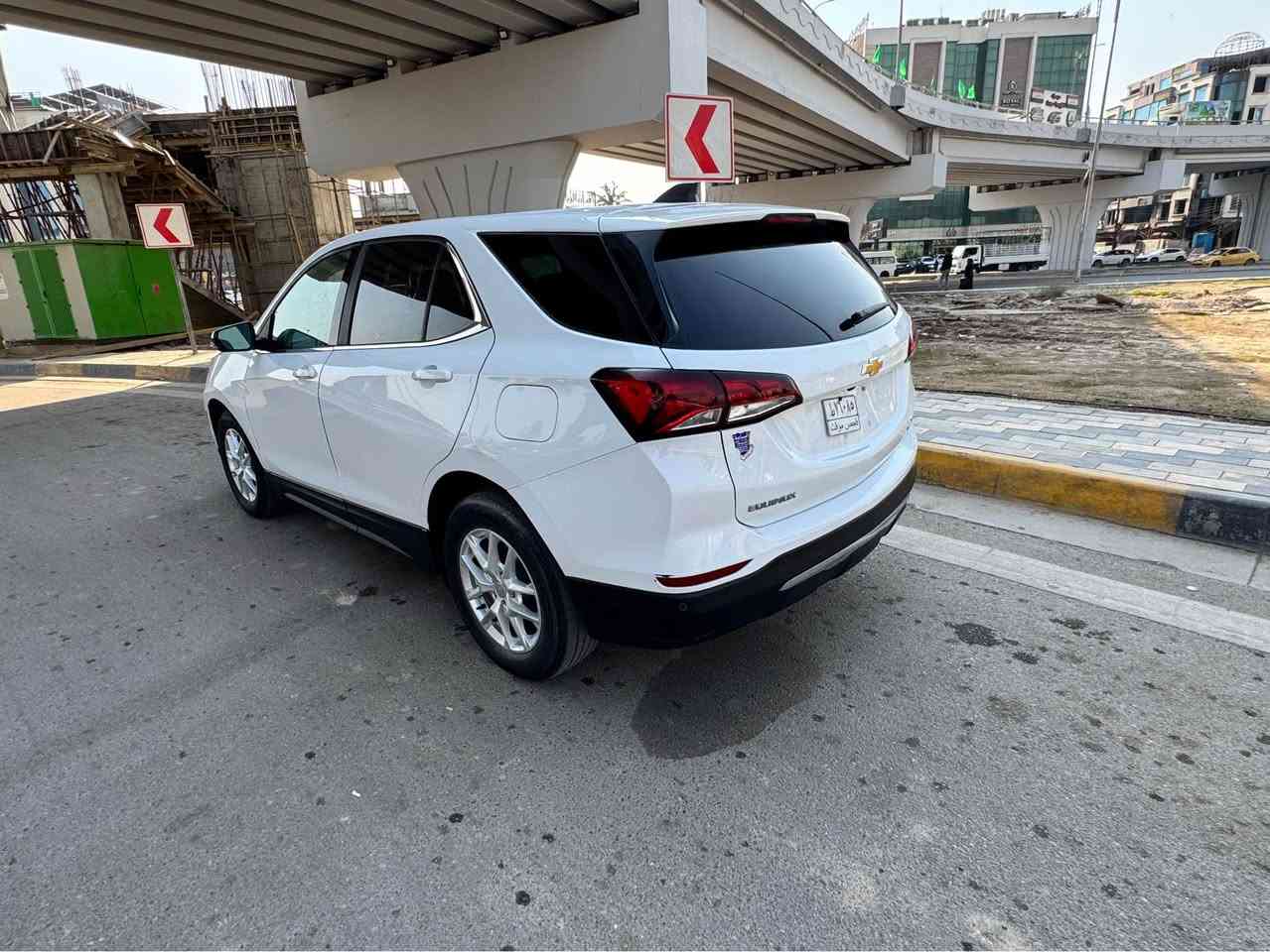 السلام عليكم لبيع فقط بدون مراوس بدون رقم 

شوفرليت اكوينكس LTموديل 24 ماشيه 22  الف
مواصفات السياره

بصمة تشغيل 
بصمة أبواب 
جنطه كهربائي 
كأمره دواره 
رادارات جانبي وأمامي 
حساسات إماميه 
حساس خلفي
محرك 1500 تيربو 
وبعد بيه مواصفات 
حادث السياره 3 قطع صبغ 

السعر 128 بدون رقم تترقم جميع المحافظات تكلفة الرقم 2 مليون ونص. فقط 

موقع السياره بغداد الدوره 
*********** بغداد, العراق
