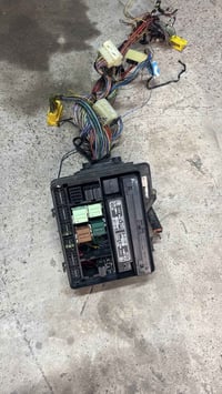 بفضل الله سبحانه وتعالى وصلة حاوية نواعم  اي كتف رباعي بالف دينار  مسا...