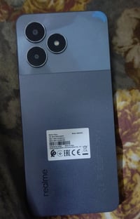 ريلمي • ١٢٨ • استعمال قليل